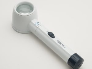 4.7X / 14.8D COIL Raylite 15 Xenon 3 Battery Magnifier  - 1.75 Inch Lens